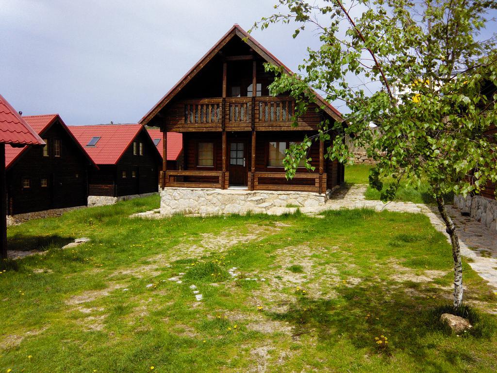 Luna Chalets Da Montanha - Serra Da Estrela Covilhã Esterno foto
